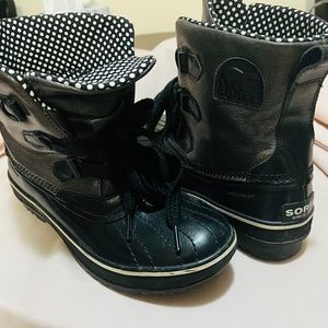 Sorrel Waterproof Rain Boots with Pockadot lining